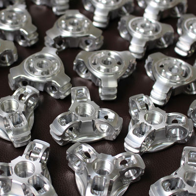 Pièces en aluminium 6061 fraisées tournées par commande numérique par ordinateur, composants usinés par aluminium mécanique