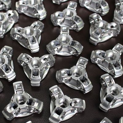 Finition extérieure argentée de anodisation de usinage en aluminium mécanique de haute précision de pièces de commande numérique par ordinateur