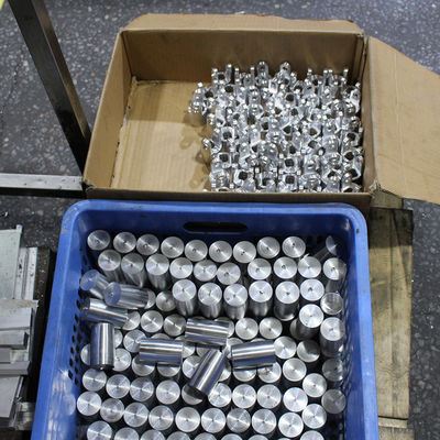 Pièces de précision de commande numérique par ordinateur de l'alliage d'aluminium 6061, pièces rapides de prototype de tolérance serrée