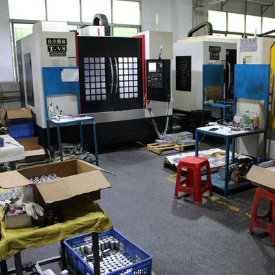 Finition extérieure Silkscreening de Beadblasting de pièces en aluminium faites sur commande de commande numérique par ordinateur de haute précision