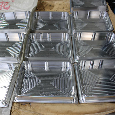 6061 pièces de fraisage en aluminium de commande numérique par ordinateur avec taper la finition M3 extérieure de polissage de ponçage