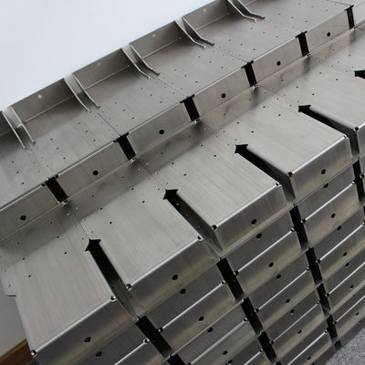 OEM de tolérance des composants 0.1mm de fabrication de tôle de haute précision