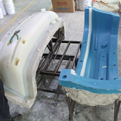 Moulage par injection de réaction grandes pièces en plastique rapides et prototypes bon marché d'outil à la production