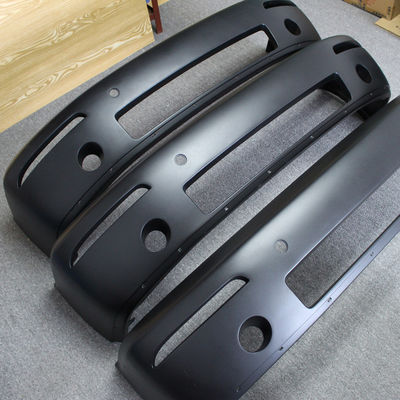 Pièces des véhicules à moteur adaptées aux besoins du client de moulage par injection de réaction, OEM de butoir de moulage par injection de voiture
