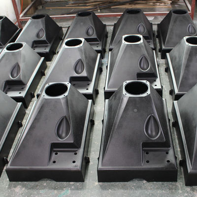 Pièces industrielles de clôture de RIM Reaction Injection Molding Plastic ébavurant la finition extérieure