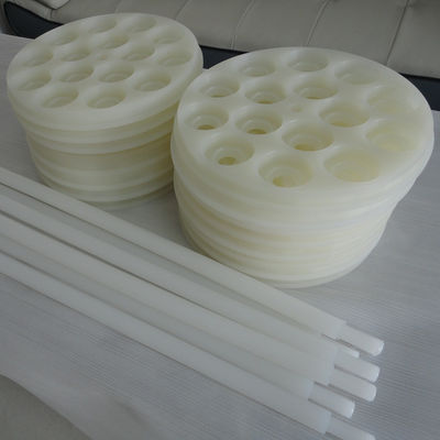 Pièces en plastique de usinage de fraisage de commande numérique par ordinateur de commande numérique par ordinateur ponçant sablant la finition extérieure