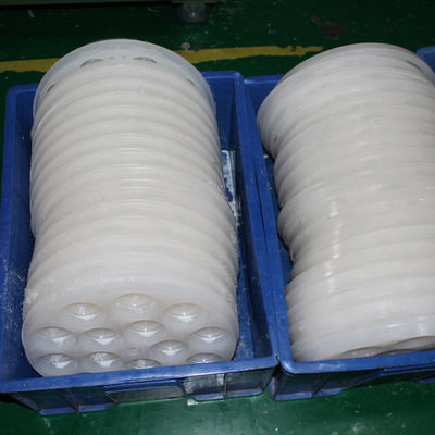 Pièces en plastique de usinage de fraisage de commande numérique par ordinateur de commande numérique par ordinateur ponçant sablant la finition extérieure